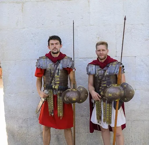 Apartament Porta Aurea *