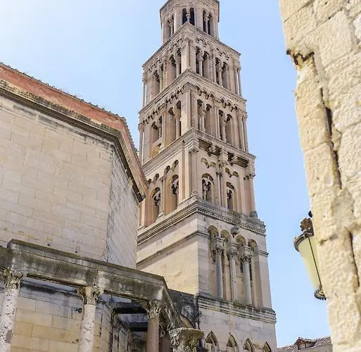 Porta Aurea Apartament Split