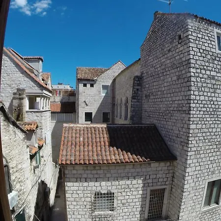 Porta Aurea *