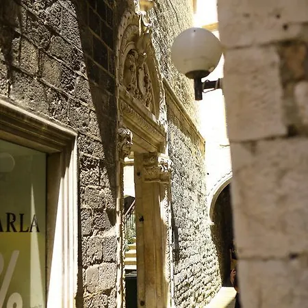 Porta Aurea Апартаменты *